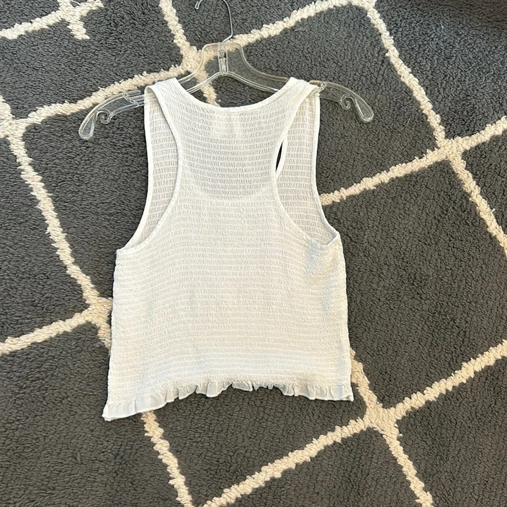Cropped Ruffled Racerback Tank - Picture 4 of 5